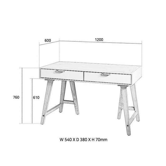 Bàn làm việc chữ nhật được xem là dạng bàn thông dụng nhất hiện nay